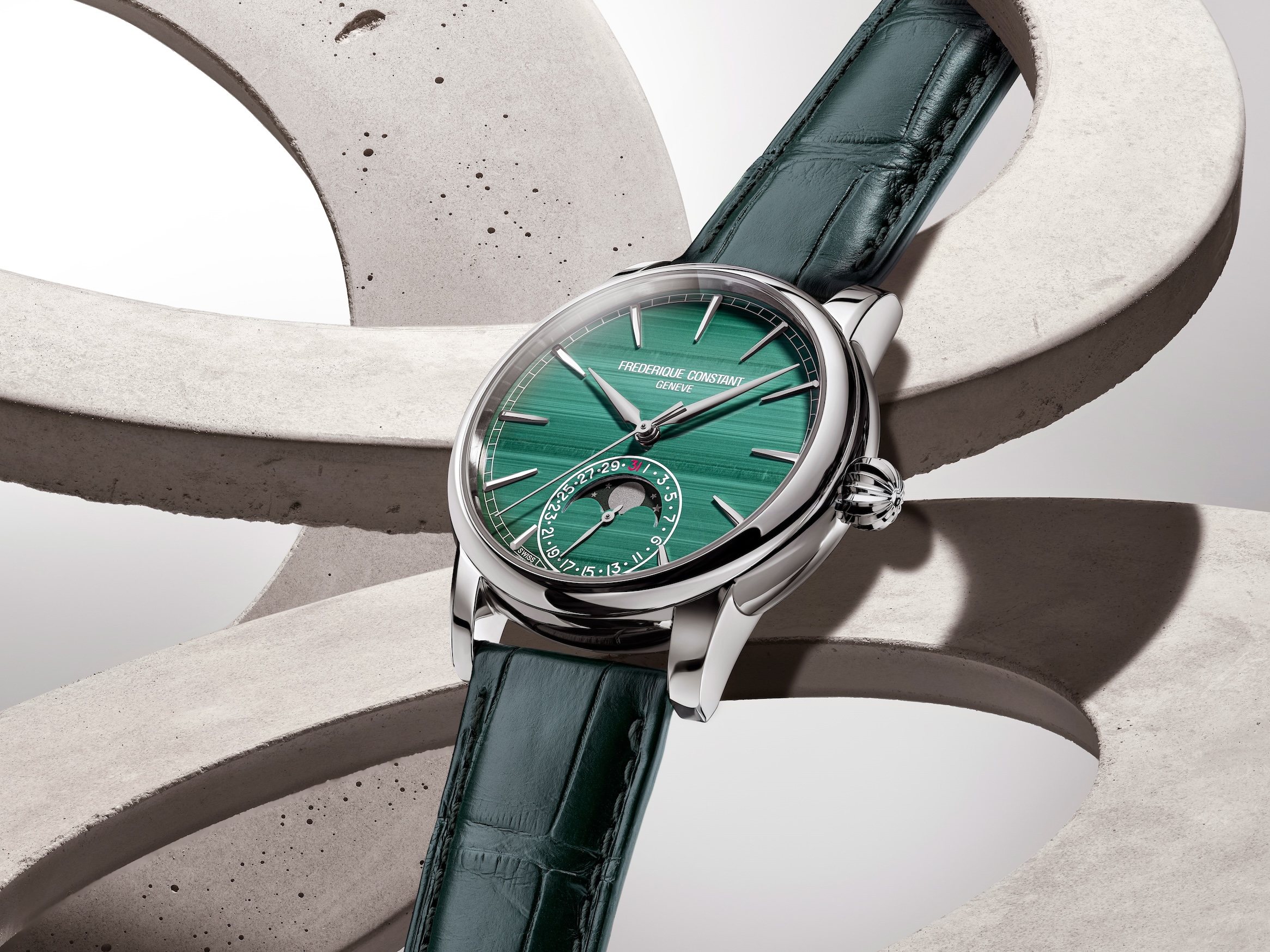 クラシック ムーンフェイズ デイト マニュファクチュール」ホワイト 